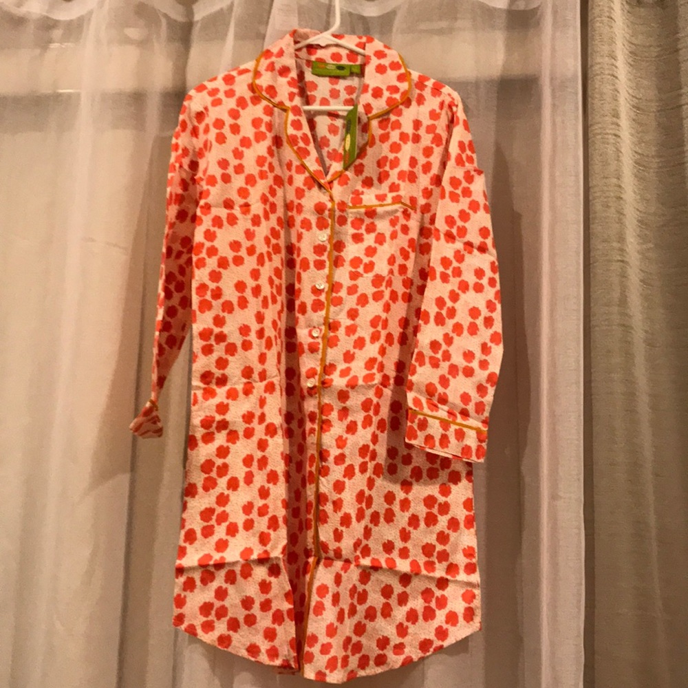 Rock flower paper mahal pink sleep shirt size M